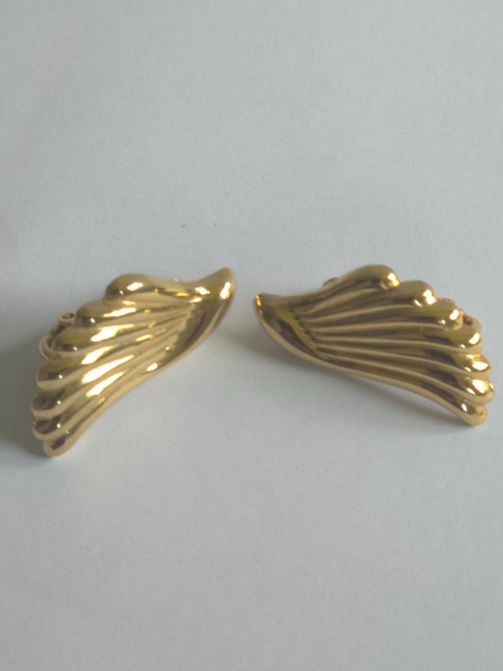 Vintage Gold Ribbed Wing Clip On Earrings, Retro 80s
